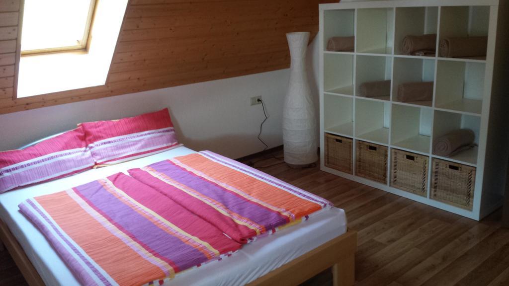 Ferienwohnung Ringwald Biederbach Exterior photo